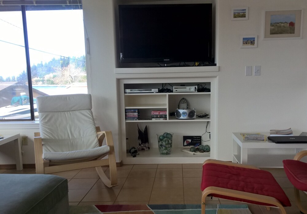 McKees Beach house located on one of the nicest beaches on Port Susan Bay. in Stanwood Best