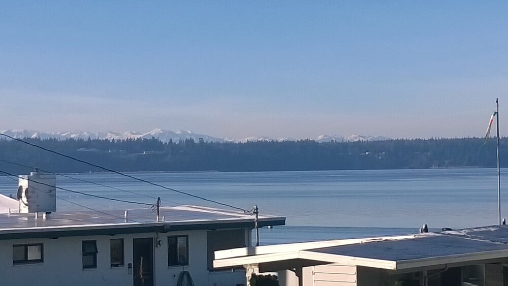 McKees Beach house located on one of the nicest beaches on Port Susan Bay. in Stanwood Best