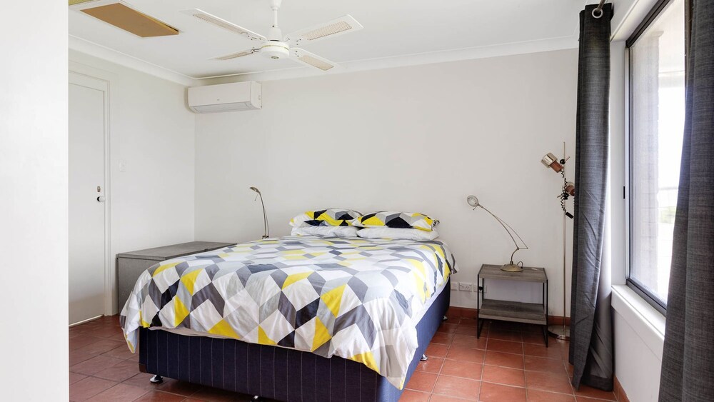 Gold Coast Views 10 Gold Coast Drive Deals & Reviews (Carrickalinga, AUS) Wotif