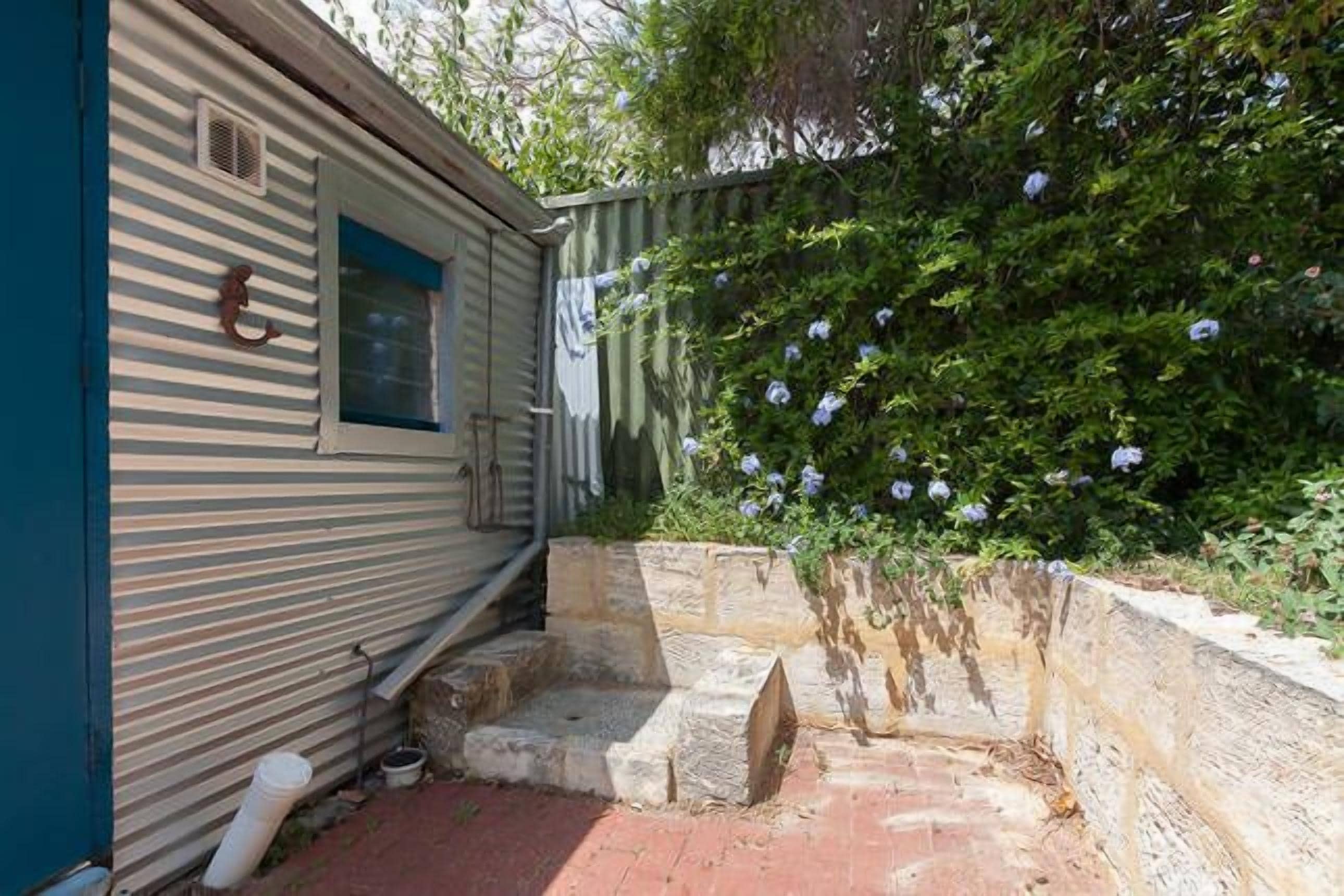 Fremantle South Beach House + Outdoor Studio 4x2