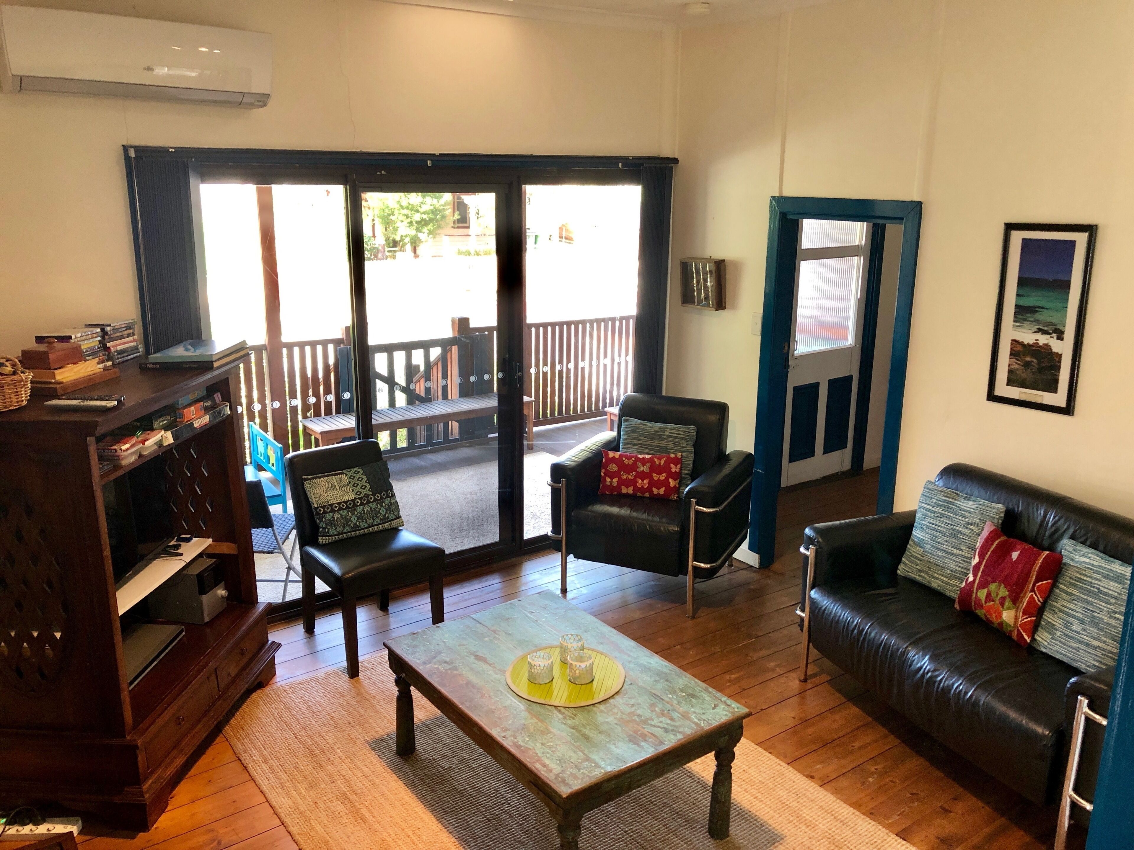 Fremantle South Beach House + Outdoor Studio 4x2