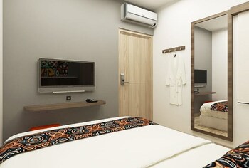 Front One Cabin Malioboro Jogja Reviews Photos Rates