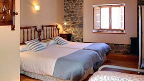 Cunas o camas infantiles gratuitas, wifi gratis, ropa de cama