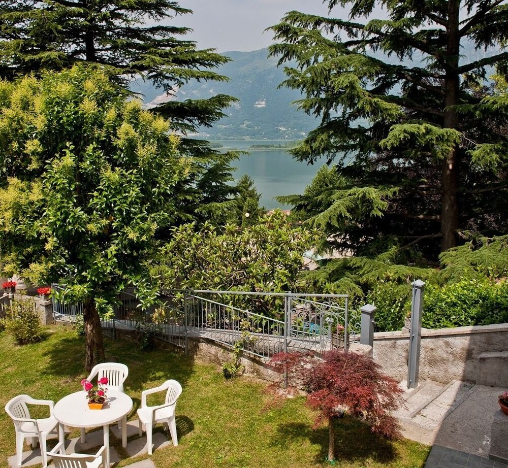 Ostello Residenza Molinatto in Oggiono, Italy