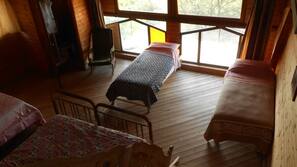 Free cots/infant beds, free WiFi, linens