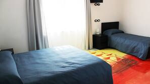 Minibar, cassaforte in camera, tende oscuranti, Wi-Fi gratuito