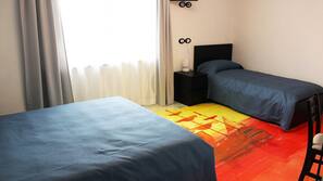 Minibar, cassaforte in camera, tende oscuranti, Wi-Fi gratuito