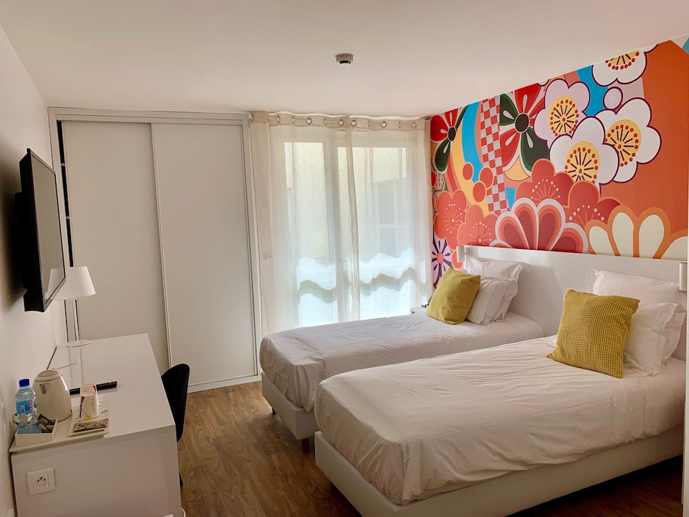 Brit Hotel Bordeaux Arena