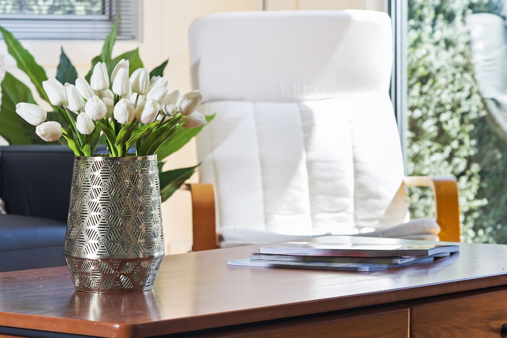 Bask at The Glade - Rejuvenate Stays