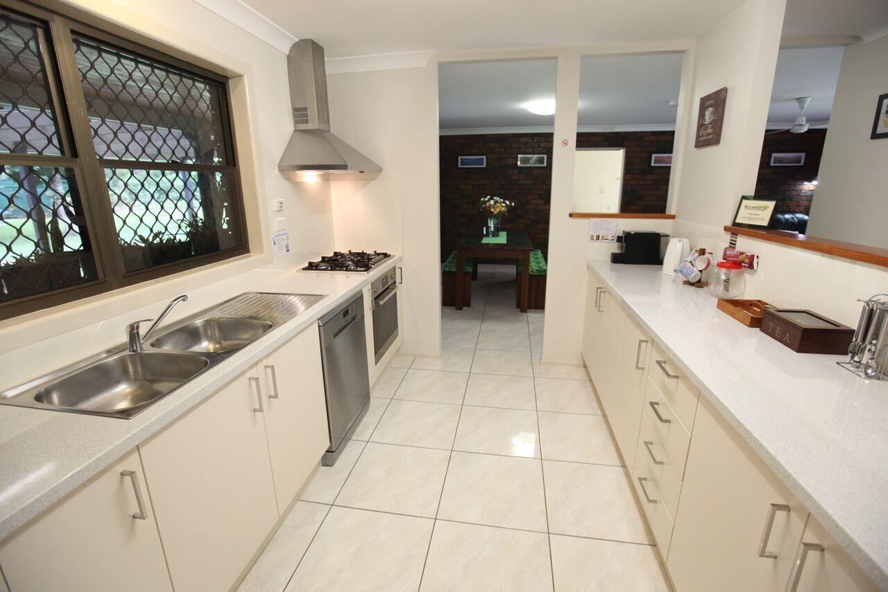 Caboolture 4.5 Star Holiday Home at the Gateway to the Sunshine Coast in Qld