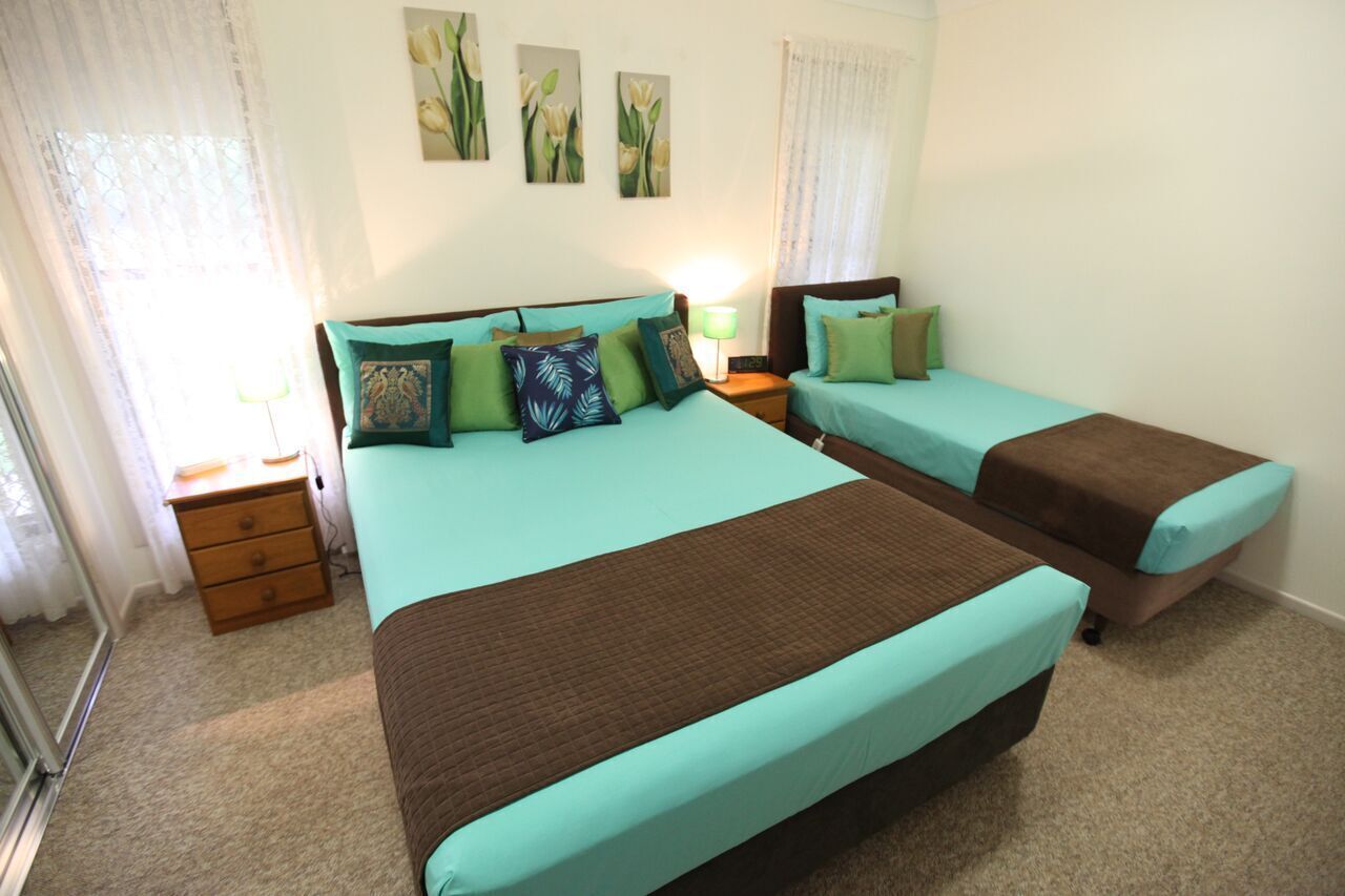 Caboolture 4.5 Star Holiday Home at the Gateway to the Sunshine Coast in Qld