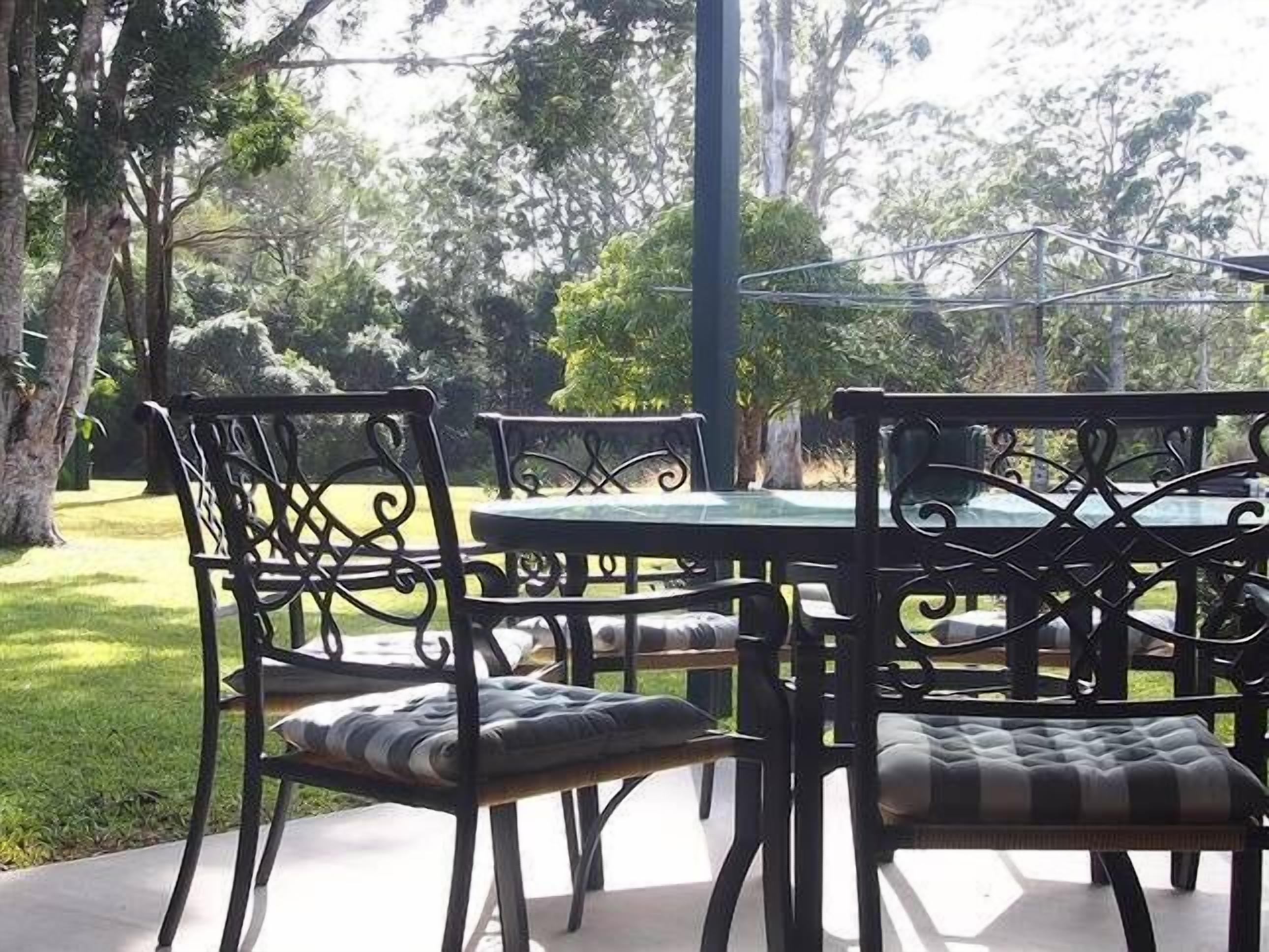 Caboolture 4.5 Star Holiday Home at the Gateway to the Sunshine Coast in Qld