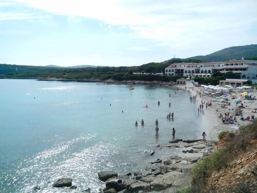Strand Punta Negra In Alghero Expedia De