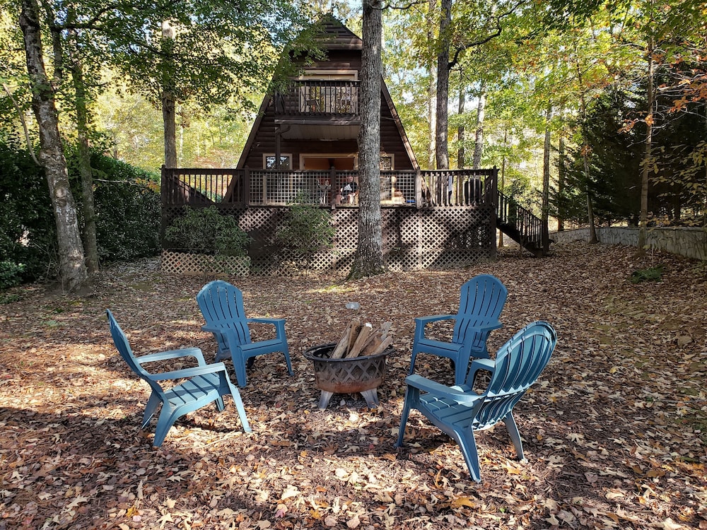 Cozy Lakefront Cabin Rental In Blue Ridge Hotel Rates Reviews