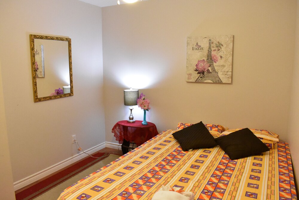 Ious Bedroom With Wifi And Parking Near Halifax Airport In Featured Image
