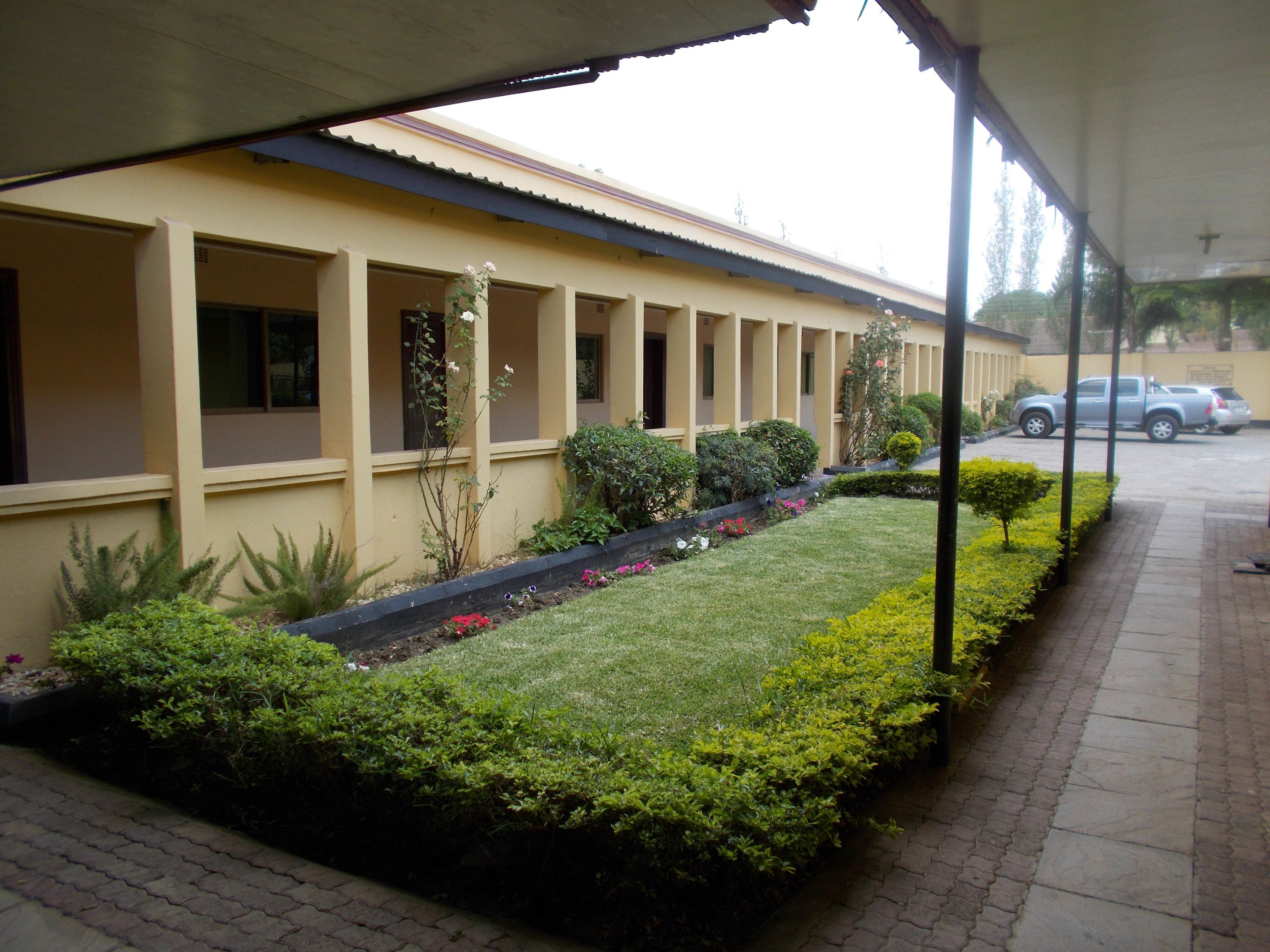 Cozy Lodge In Lusaka Zambia Expedia