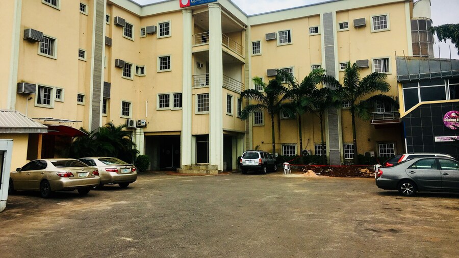 Duoban Hotel & Suite