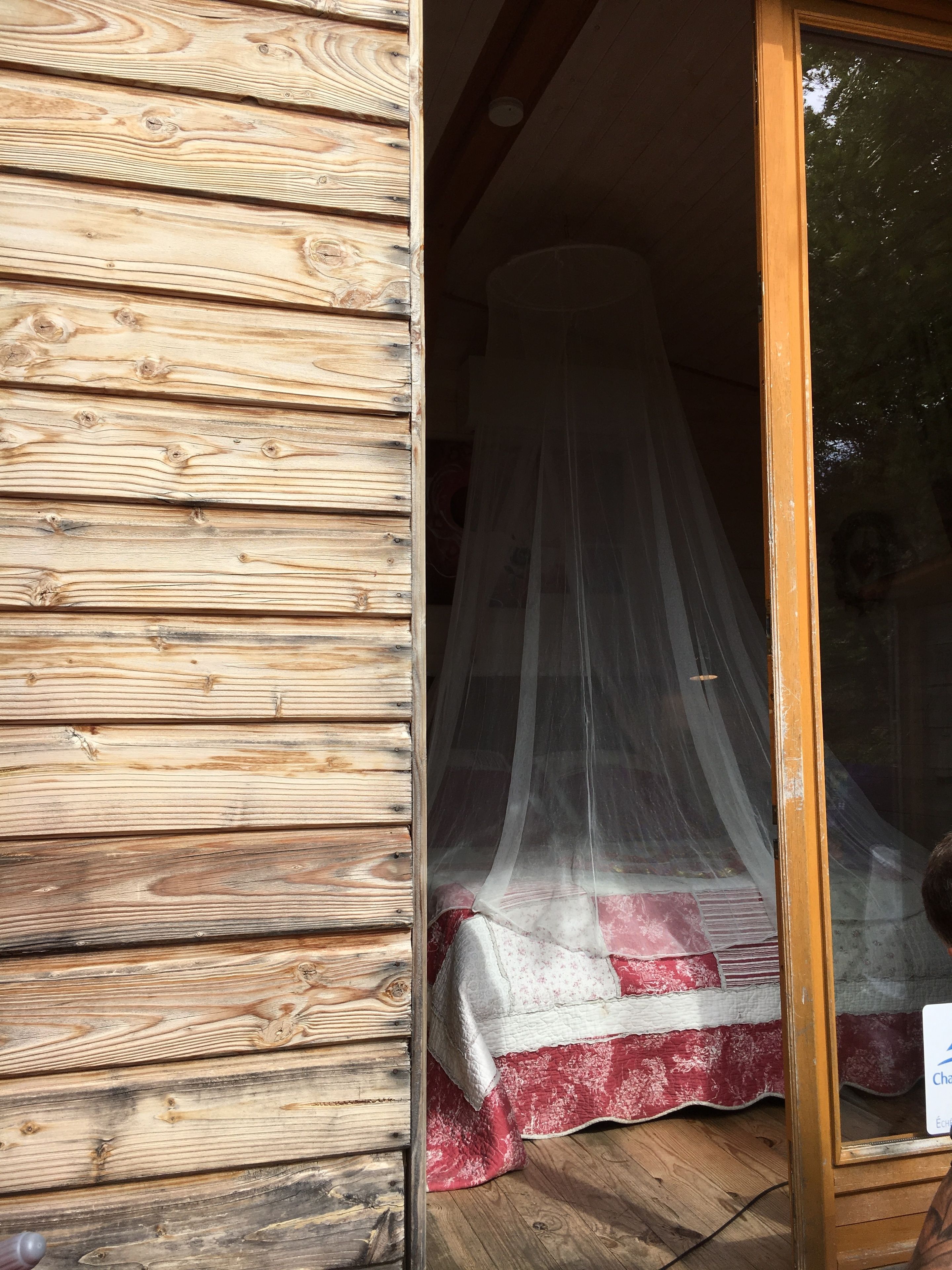 La Cabane Des Amoureux in Draguignan, France