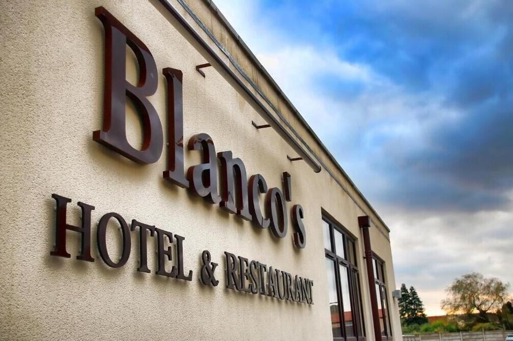 Blanco's Hotel Port Talbot