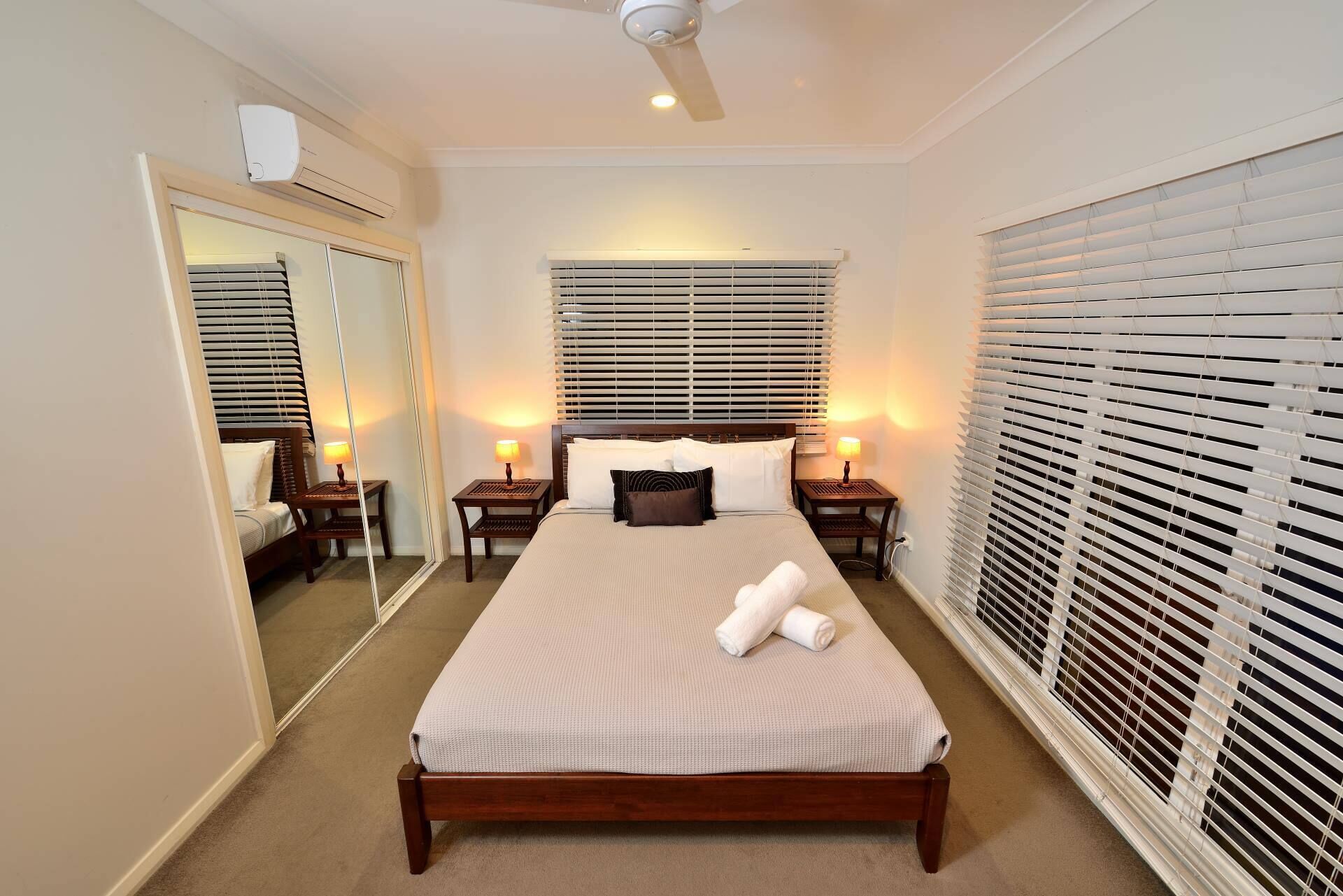 Spacious 4 Bedroom Family Home- a Stones Throw From 4 Mile Beach