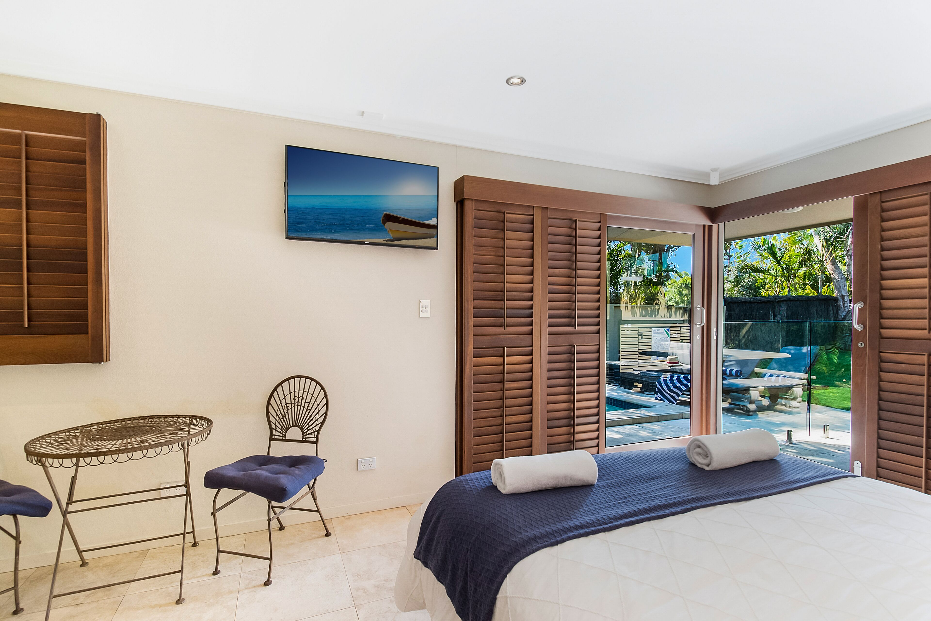 The Byron Beach House- Ultimate Luxury in a Perfect Location-1 min to Main Beach