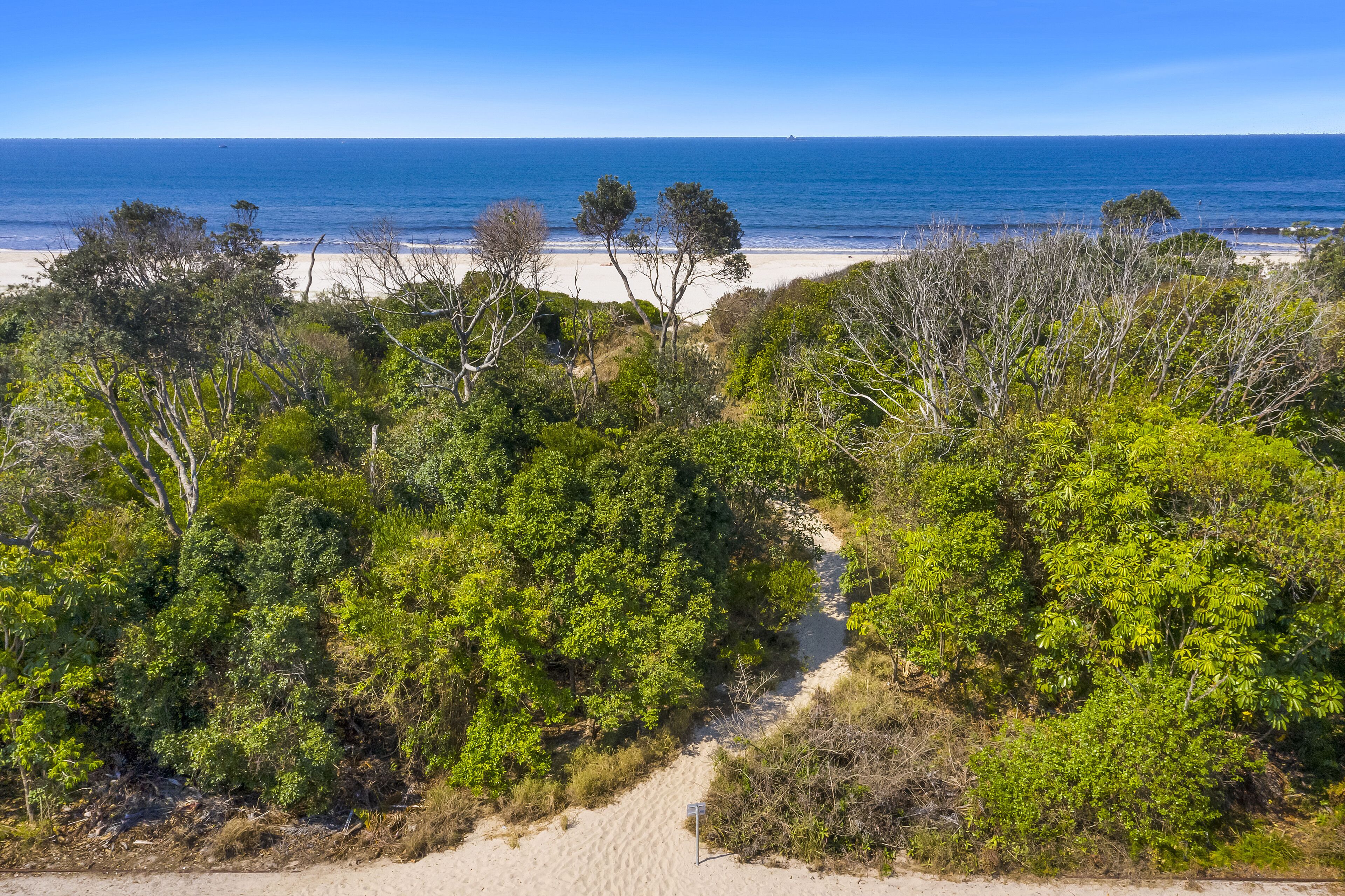 The Byron Beach House- Ultimate Luxury in a Perfect Location-1 min to Main Beach