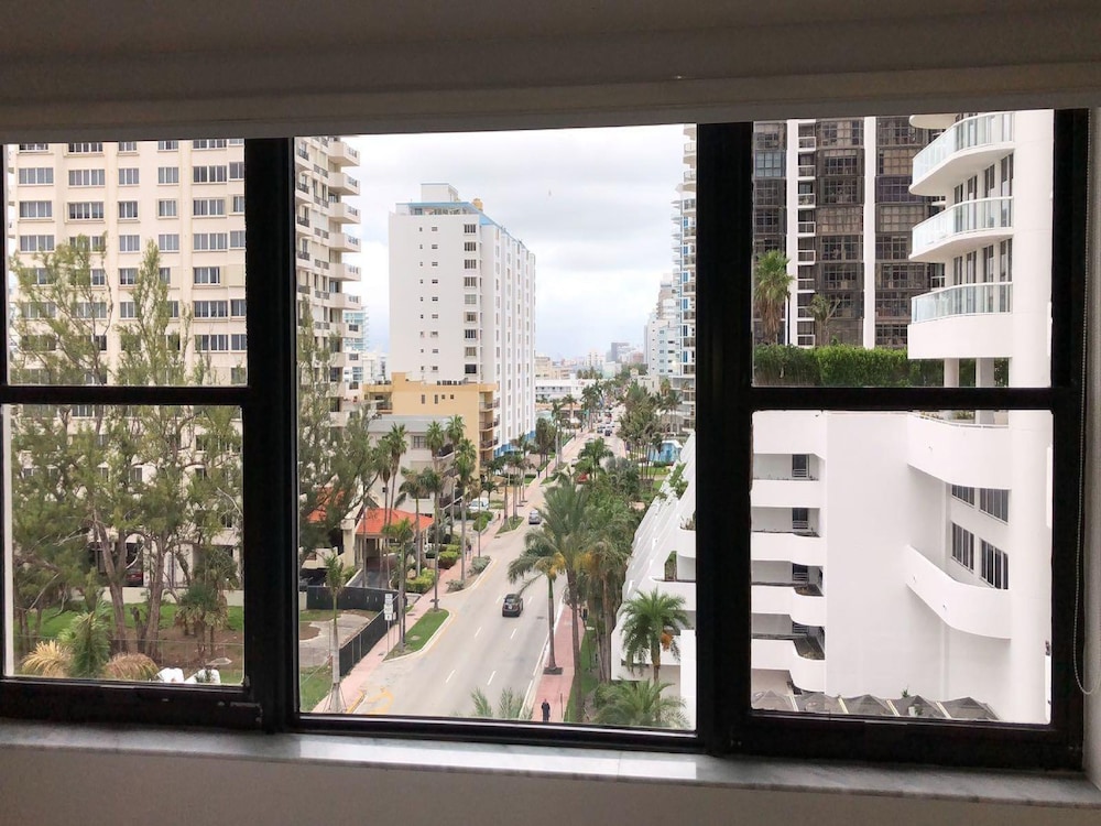 Casablanca Miami Beach