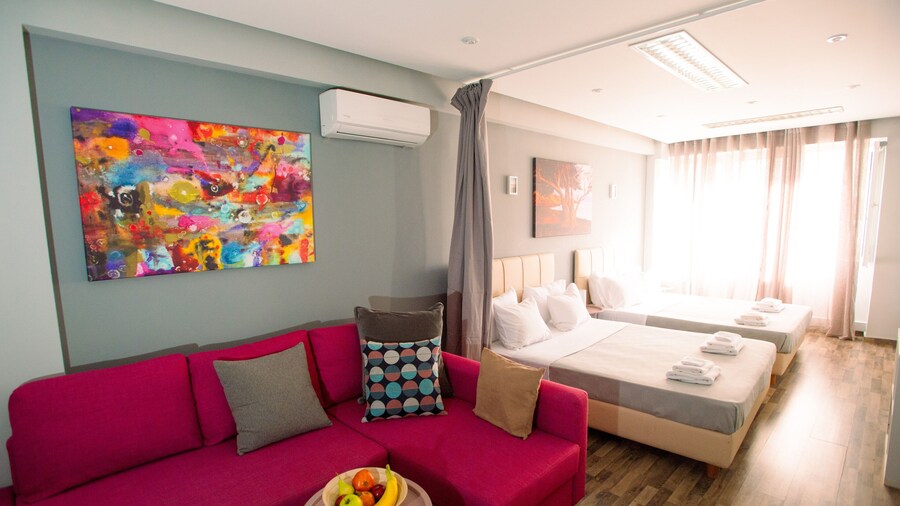 Ermou Downtown Studios by Hospitality Box