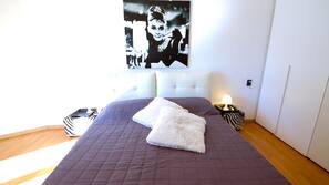2 slaapkamers, een kluis op de kamer, een strijkplank/strijkijzer