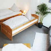 Guest Houses In Stuttgart Sommerrain S Bahn From Orbitz Com