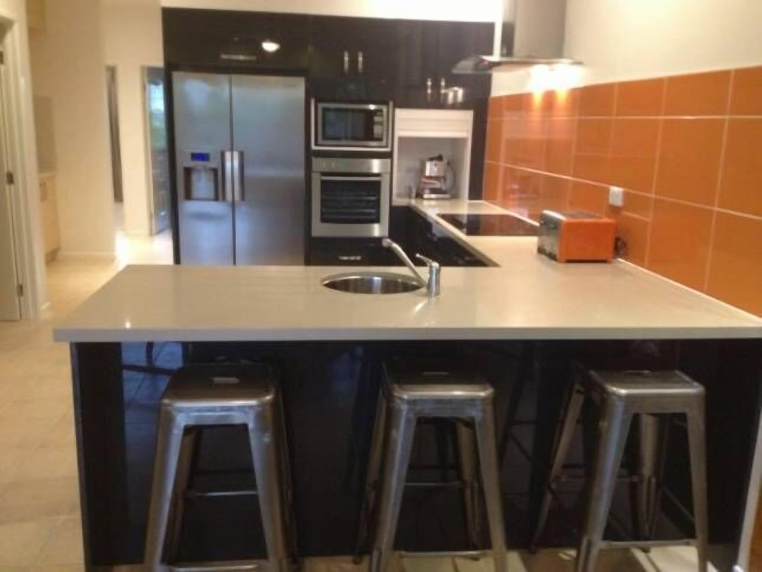 Tropicvues With Pool