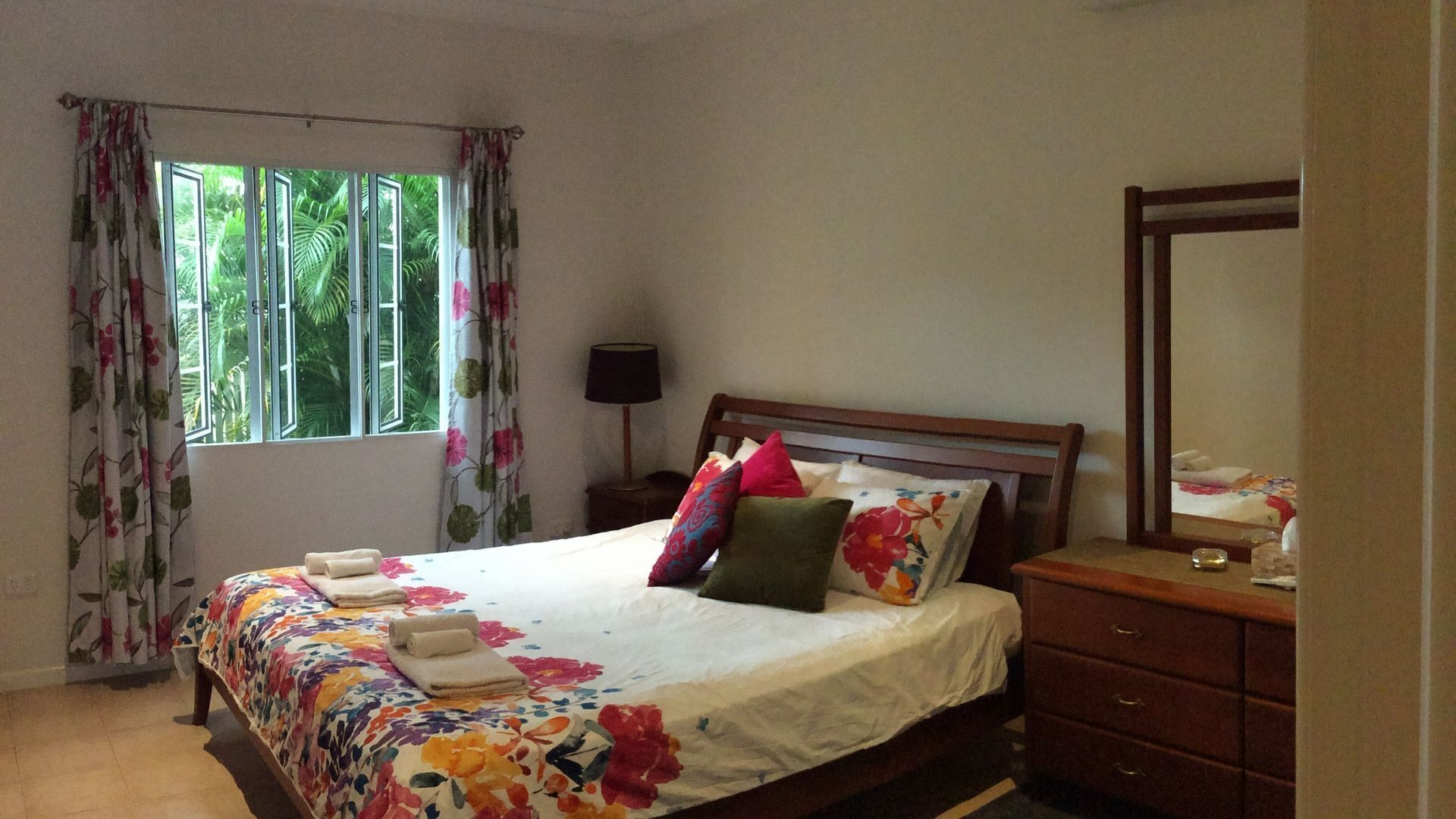 Tropicvues With Pool