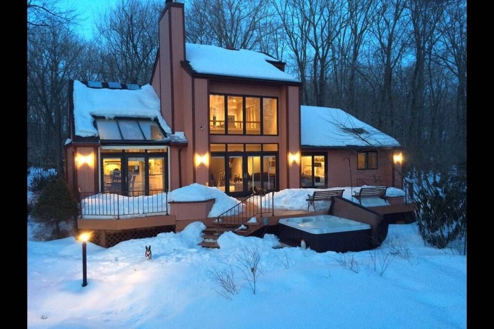 Pocono Home Lake Hot Tub Fire Pit And Kalahari In Pocono