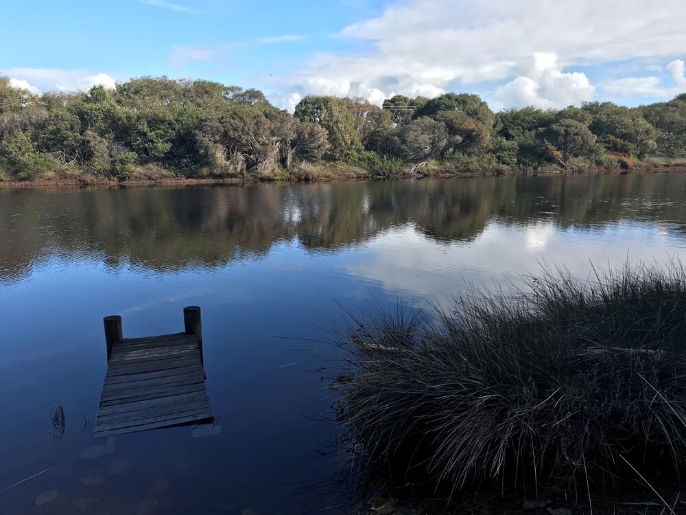 Geographe Bay Rd - Unique Getaway Between The Beach and Toby's Inlet - Quindalup