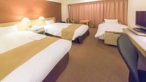 Desk, iron/ironing board, free WiFi, linens
