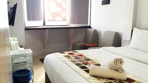 Premium bedding, individually decorated, blackout curtains