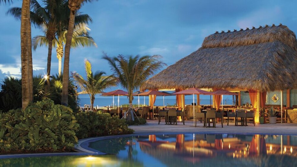 FABULOUS  RITZ  Key Biscayne,   1 bdr  Luxury Suite with double balcony!