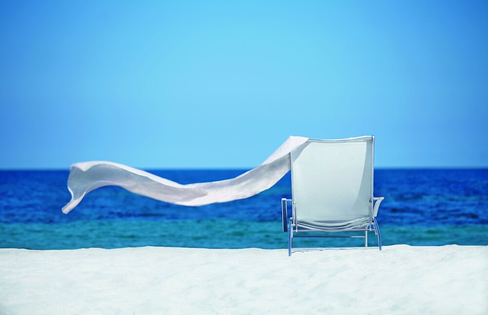 FABULOUS  RITZ  Key Biscayne,   1 bdr  Luxury Suite with double balcony!