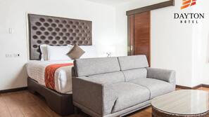 Desk, linens, wheelchair access