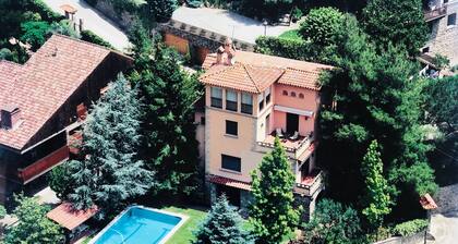 Casa les Pomeretes