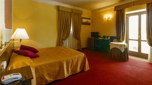Minibar, in-room safe, desk, blackout curtains