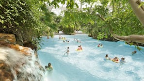 Innenpool, Außenpool