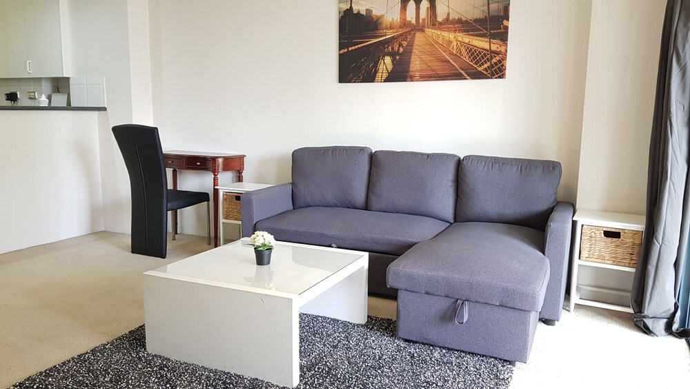 Darling Harbour Apartment