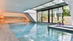 Piscine couverte