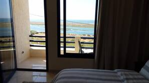 Wifi gratis, ropa de cama, acceso en silla de ruedas