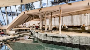 2 piscine coperte, piscina stagionale all'aperto