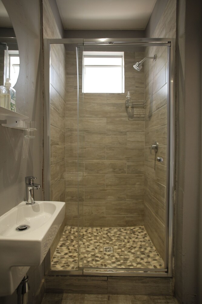 Photo - MOY Guesthouse & Backpackers