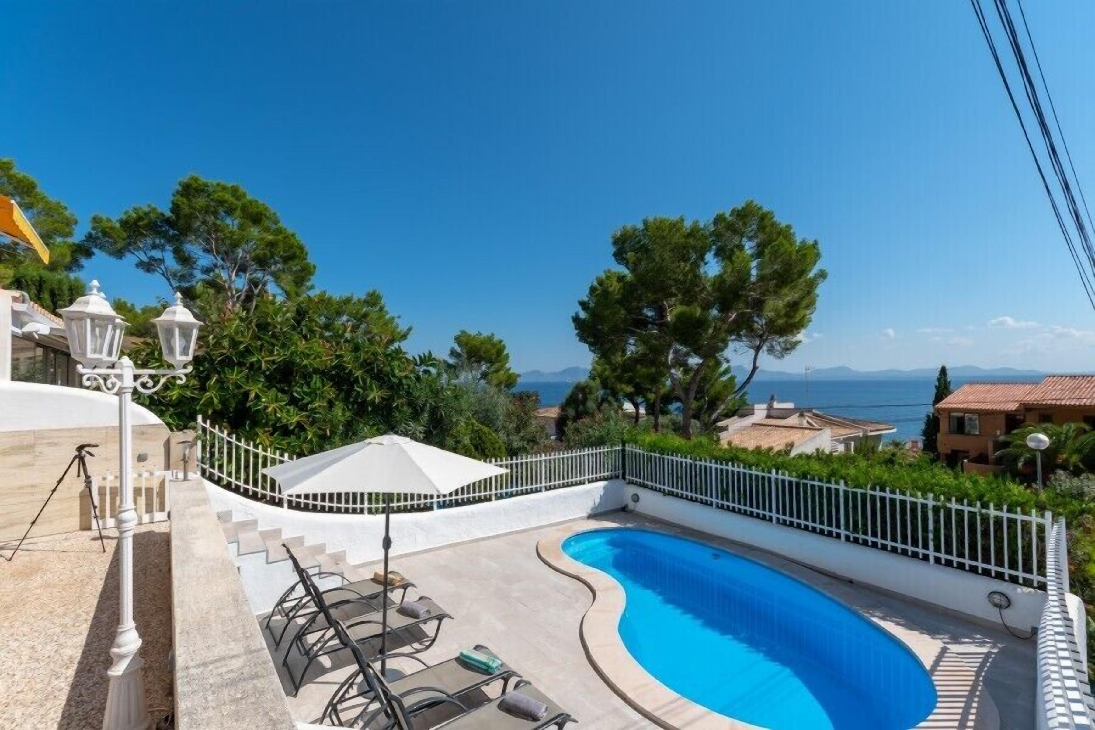 Miramar Apartment in Alcudia, Spain