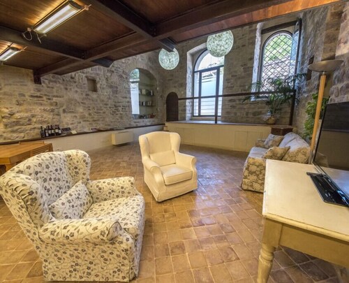 La Zuppa Inglese Assisi Italia Expedia It