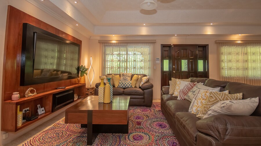 Tropical Escape Villa - 3 Bedroom